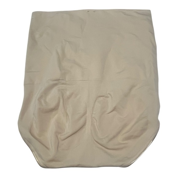 Spanx Assets size XL slimming beige brief NWOT - Picture 2 of 4